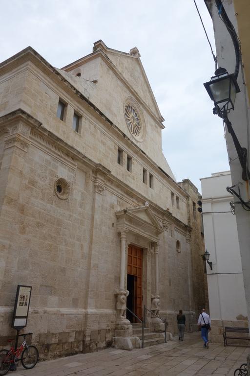 B&B Al Duomo Mola di Bari Eksteriør bilde